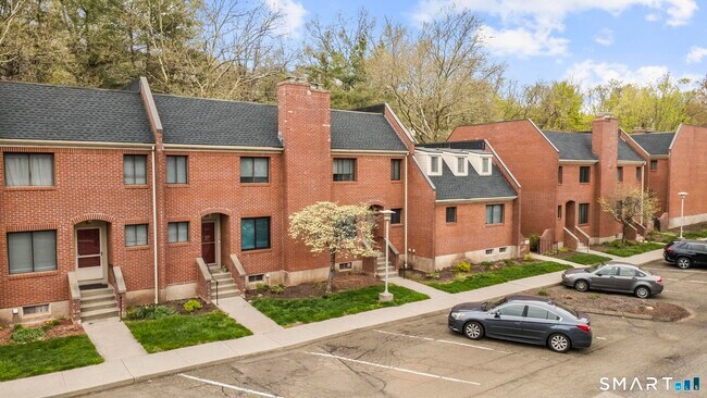 Building Photo - 113 Promenade Unit 113 Dr