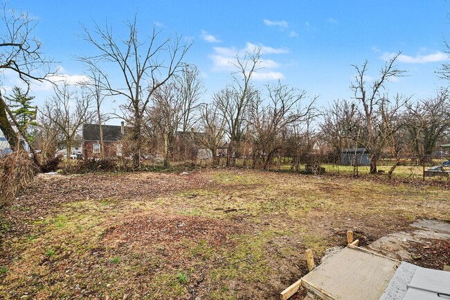 Building Photo - Stunning 3 Bed 1 Bath Home