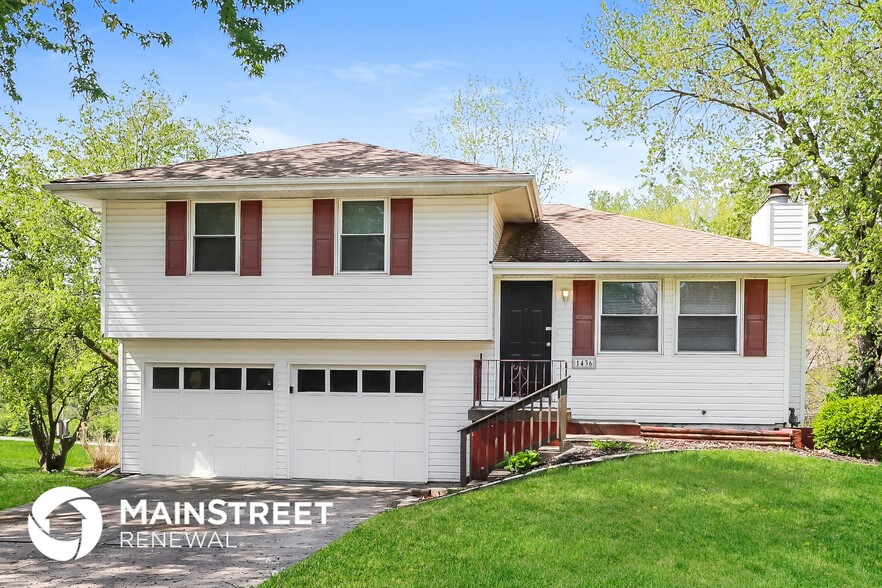 Primary Photo - 1436 Park Ln