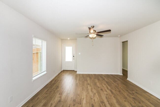 Building Photo - 7510 Tipton Meadow Way