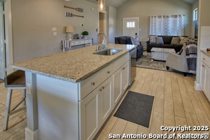 Building Photo - 1247 Green Hill Dr