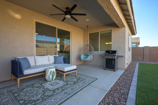 Building Photo - 9735 E Carr Peak Trl