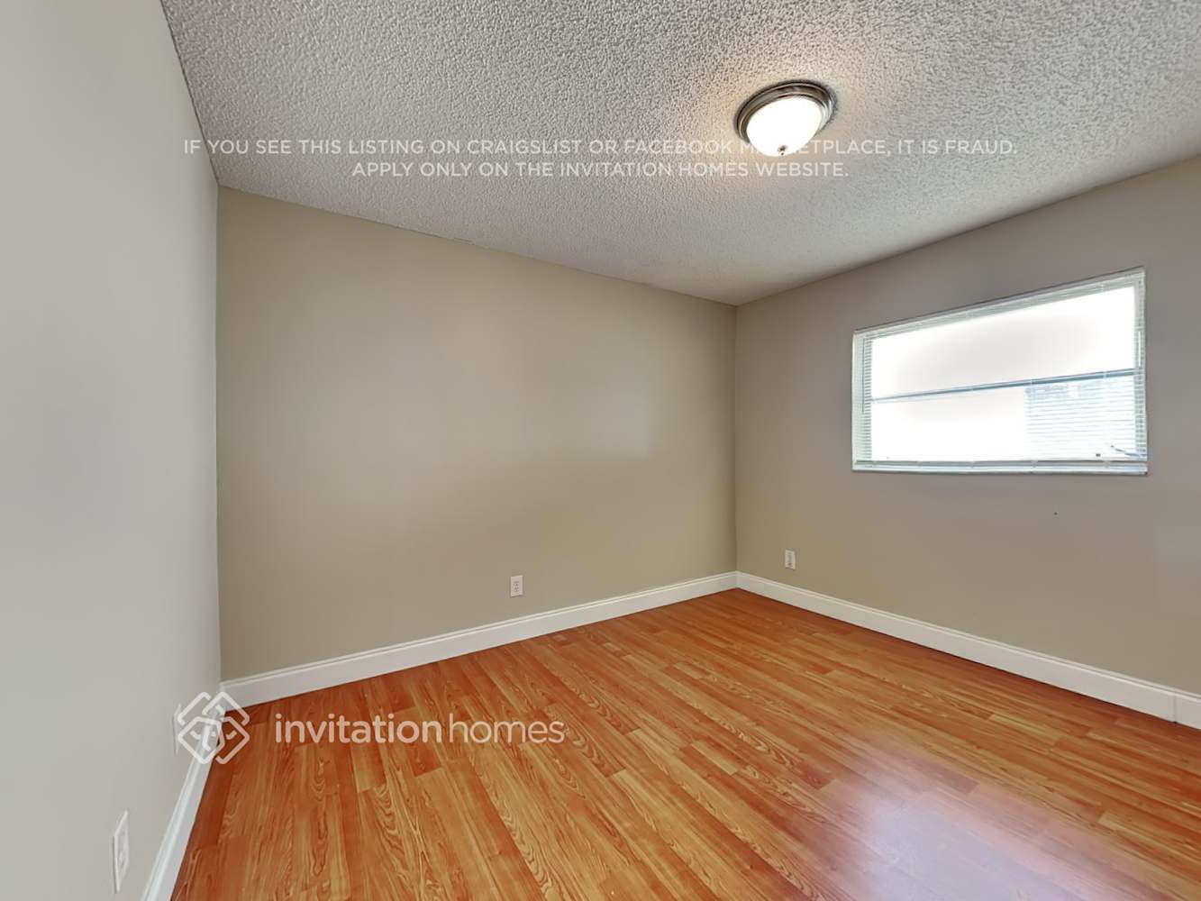 Building Photo - 1301 NW 76th Ave