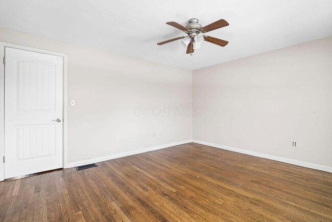 Building Photo - 1978 Northwest Blvd