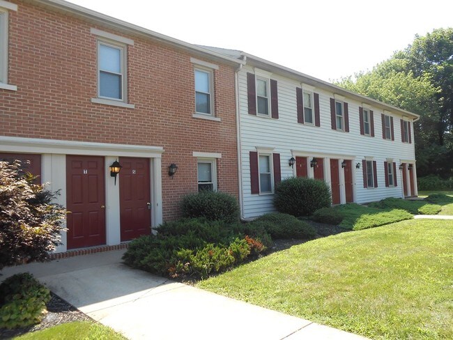Primary Photo - 205 Miller Rd