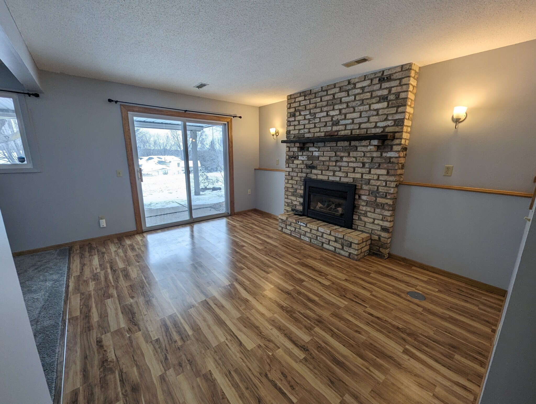 Lower level family room - 1112 E 145th St