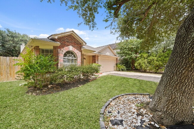 Building Photo - 19322 Cactus Rose Dr