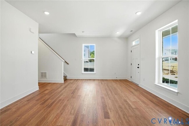 Building Photo - 11927 Evening Loop