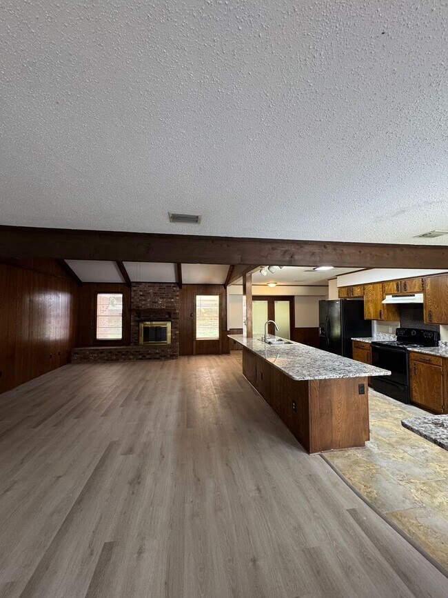 Building Photo - Rental Property in Bossier City