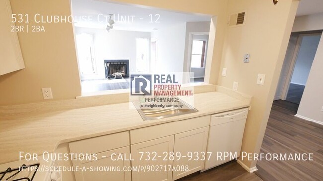 Building Photo - 531 Clubhouse Ct