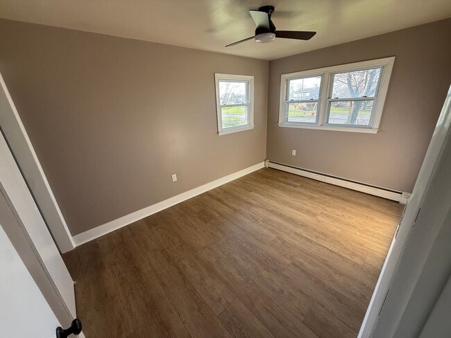 Building Photo - Newly remodeled single-family home