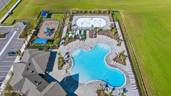 Building Photo - 12659 European Beech Rd