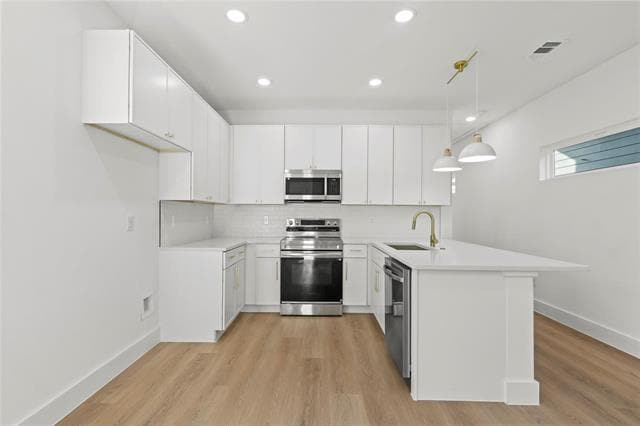 Building Photo - 2221 Hooper St