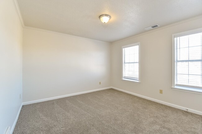 Building Photo - 782 Rain Dance Way