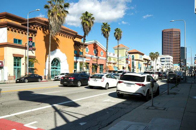 Building Photo - 12035 Wilshire Blvd