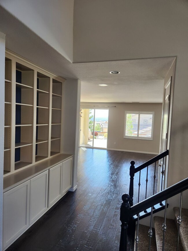 Building Photo - Northwest Reno Home