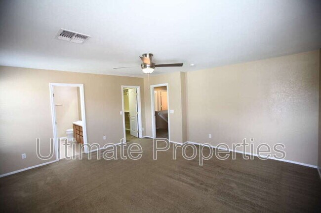 Building Photo - 6376 W Ruth Ave