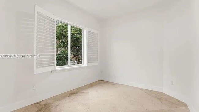 Building Photo - 2755 Dunwoodie Pl