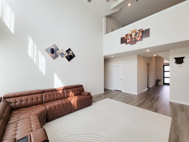 Building Photo - 8406 Hazel River Dr