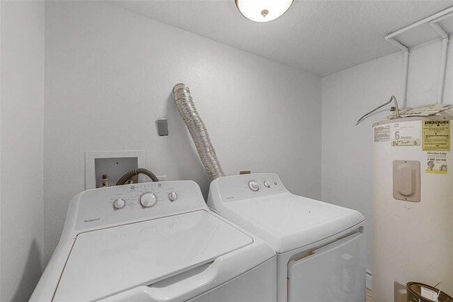 Building Photo - 151 N Orlando Ave