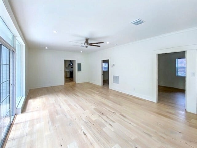 Building Photo - 3007 W San Carlos St