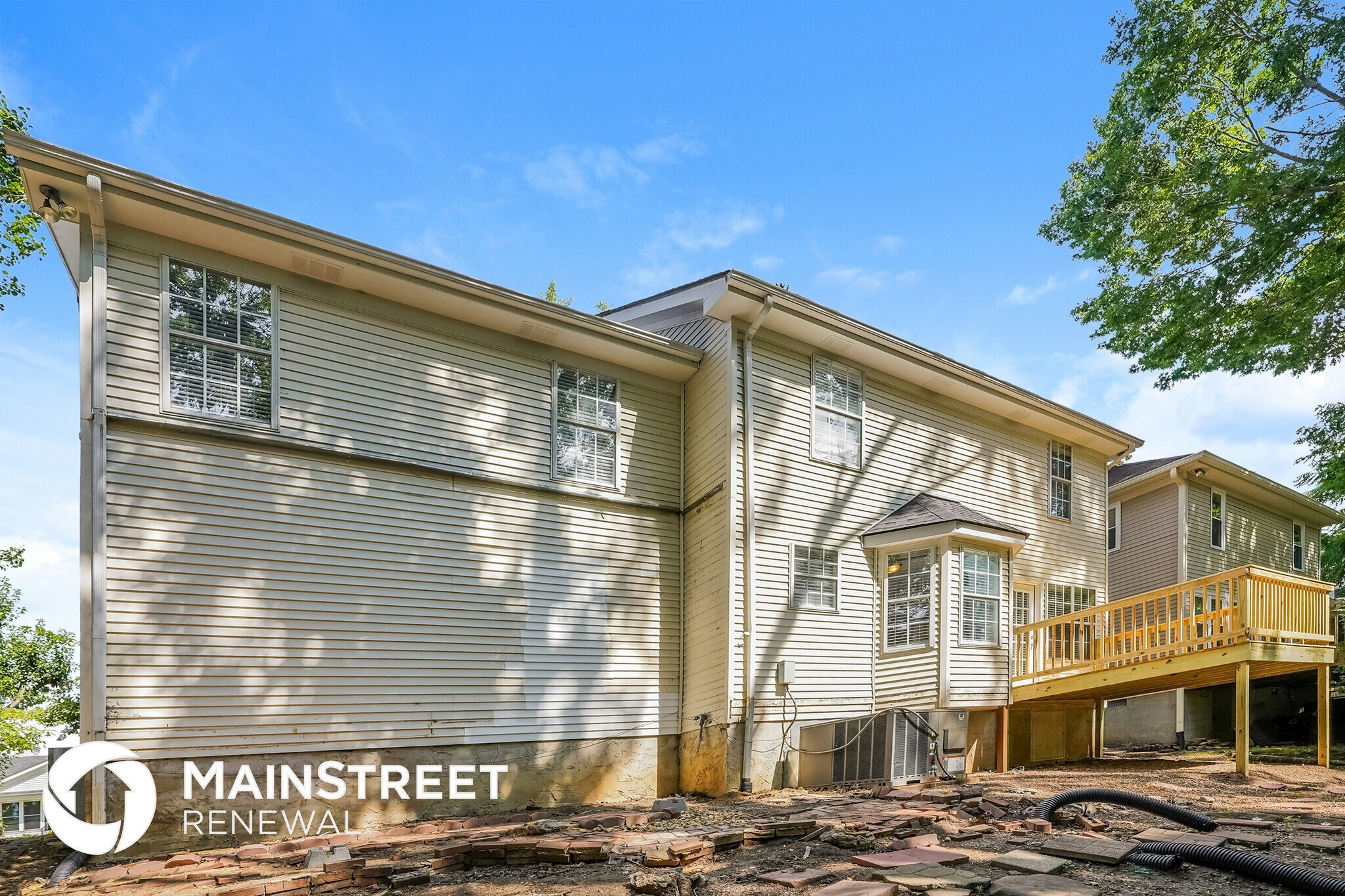 Building Photo - 1732 Aaronwood Dr