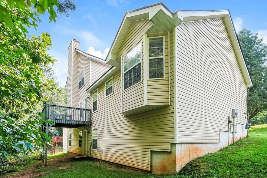 Building Photo - 4410 Reserve Hill Crossing