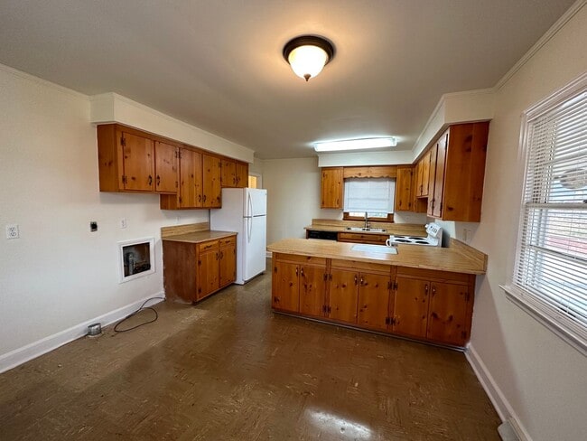 Building Photo - 3 Bed/2 Bath in Seneca, SC