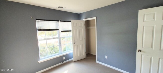 Building Photo - 17 Harbison Pl