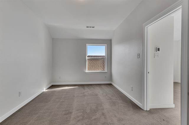 Building Photo - 14924 Nightmist Rd