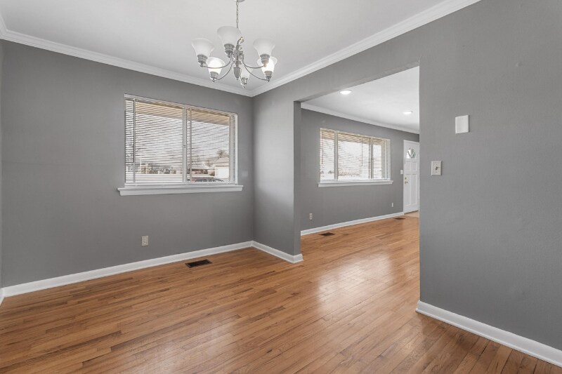 Building Photo - 1202 Collins Cir