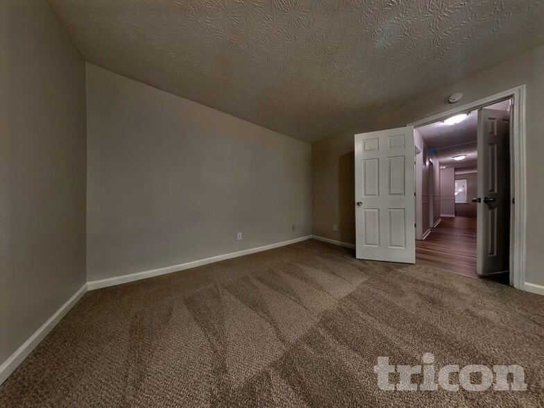 Building Photo - 2794 Evanston Ct