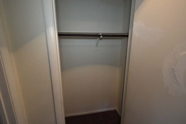 Building Photo - 1420 Jamielinn Ln