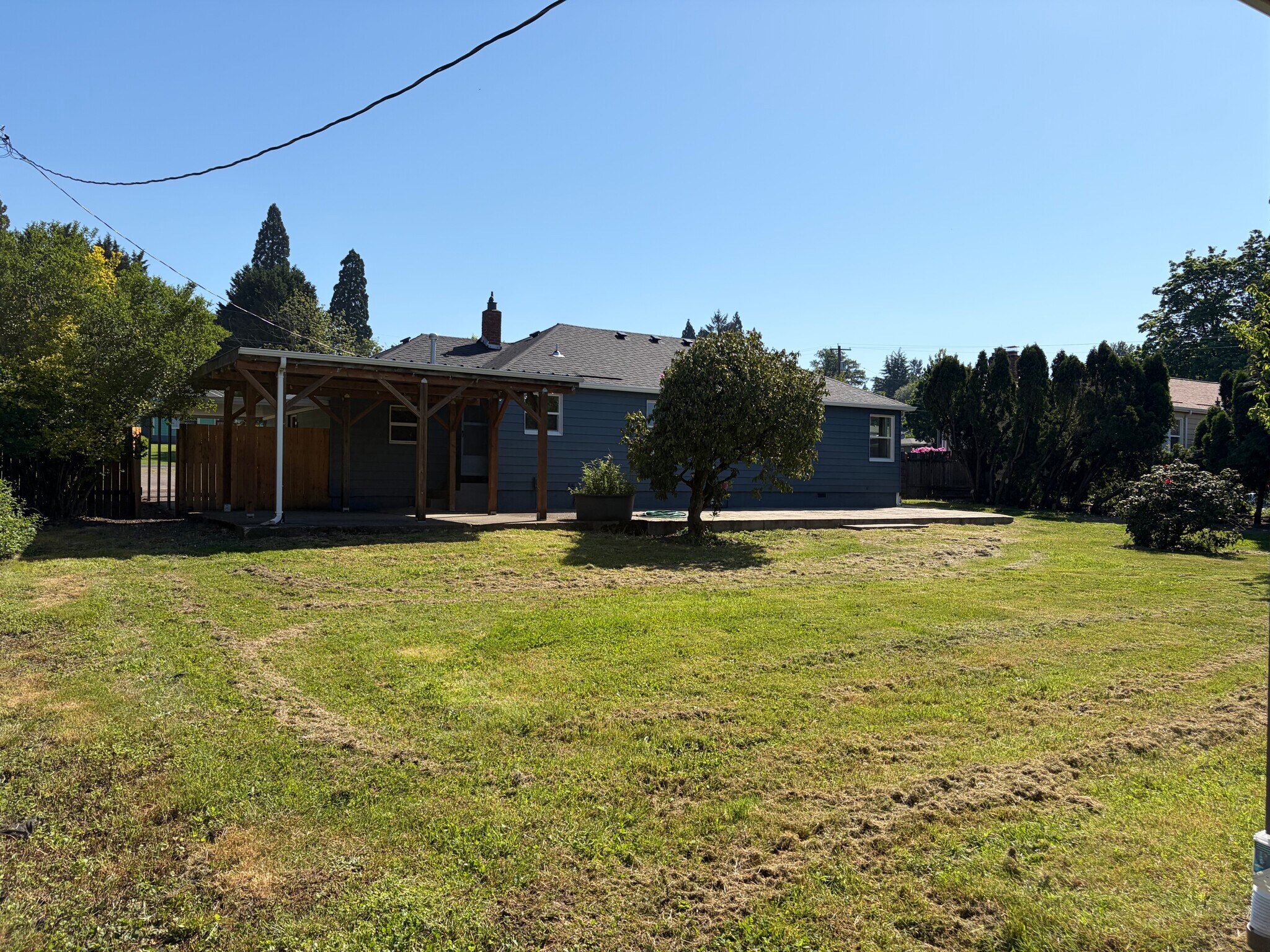 Building Photo - 15119 SE Kronberg Ave