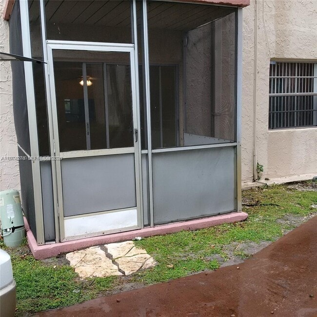 Building Photo - 2800 NW 56th Ave