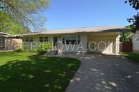 Building Photo - 3040 3rd Ave