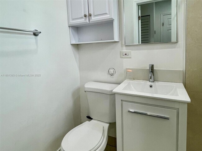 Building Photo - 26741 SW 139th Ave