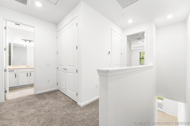 Building Photo - 4333 Efendi Dr