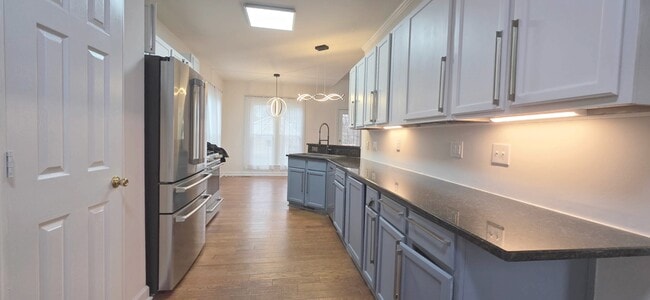 Building Photo - 1720 Ashley Downs Dr