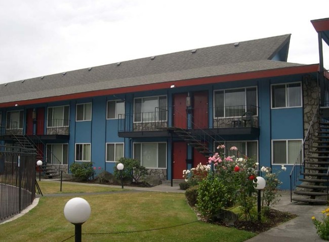 Building Photo - El Matador Apartments
