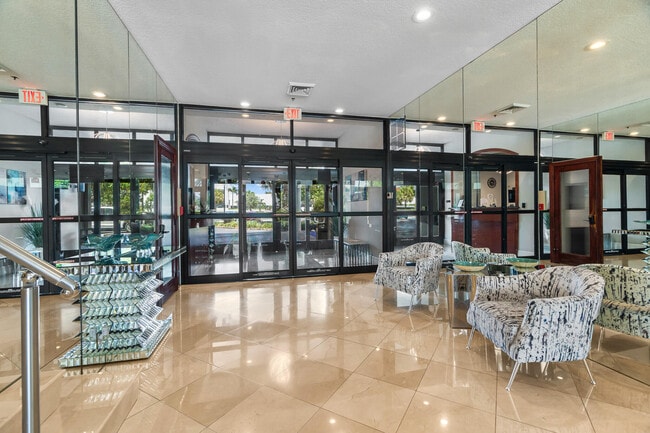 Building Photo - 1361 S Ocean Blvd