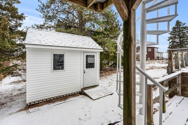 Building Photo - 5 I St