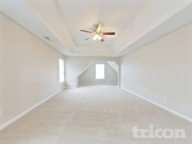 Building Photo - 6010 Horseshoe Ln