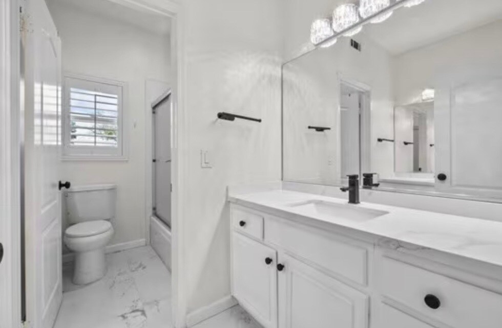 Building Photo - 23536 Summerglen Pl