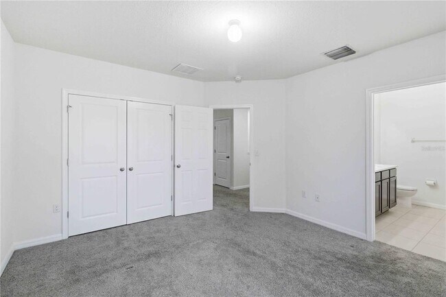 Building Photo - 9973 Hound Chase Dr
