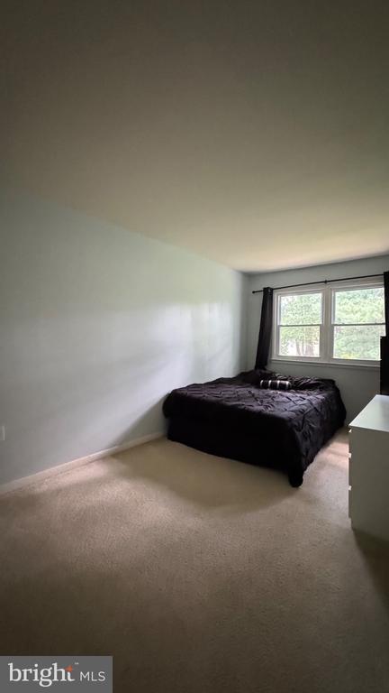 Building Photo - 14582 Earlham Ct