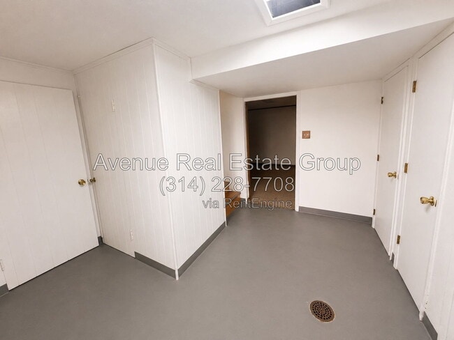 Building Photo - 12163 Cheryl Ct