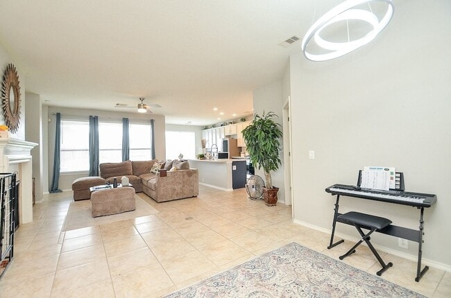 Building Photo - 9422 Herons Grove Ln