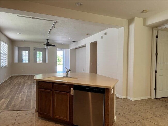 Building Photo - 8237 Dunham Station Dr