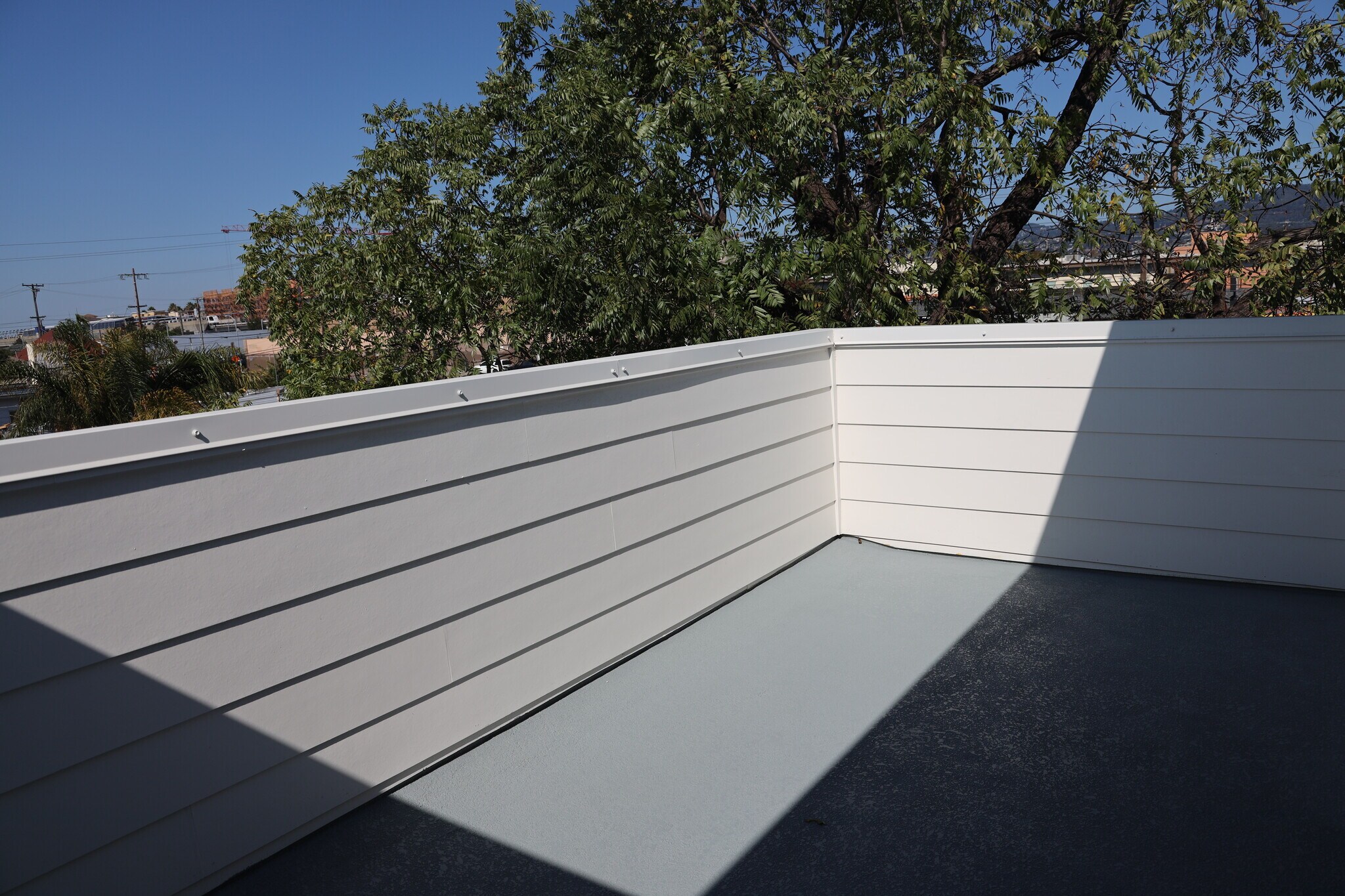 Private Deck with view - 919 39th Ave